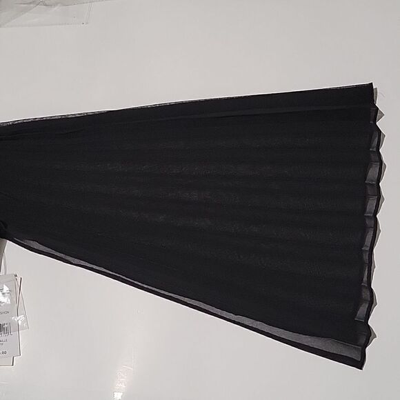 H by Halston Top with Pleated Sleeves - Picture 13 of 13